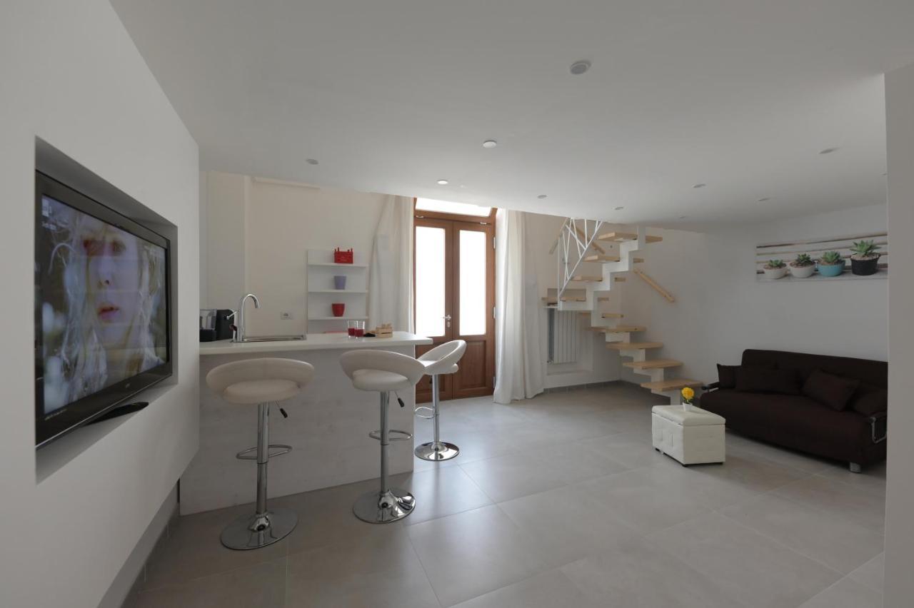 Bed Casa Vacanza Via Gallipoli - Corte Bari Brindisi Zewnętrze zdjęcie