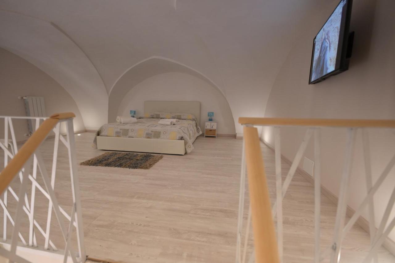 Bed Casa Vacanza Via Gallipoli - Corte Bari Brindisi Zewnętrze zdjęcie