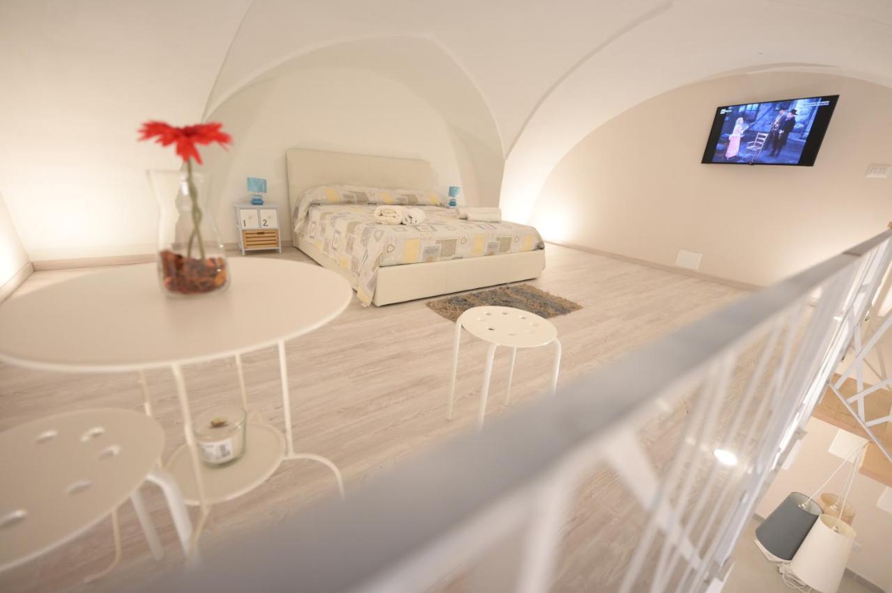 Bed Casa Vacanza Via Gallipoli - Corte Bari Brindisi Zewnętrze zdjęcie