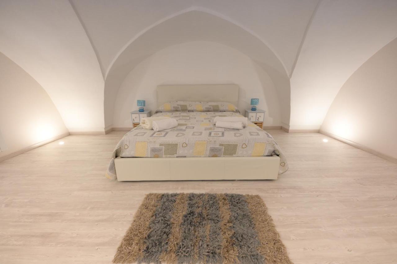 Bed Casa Vacanza Via Gallipoli - Corte Bari Brindisi Zewnętrze zdjęcie